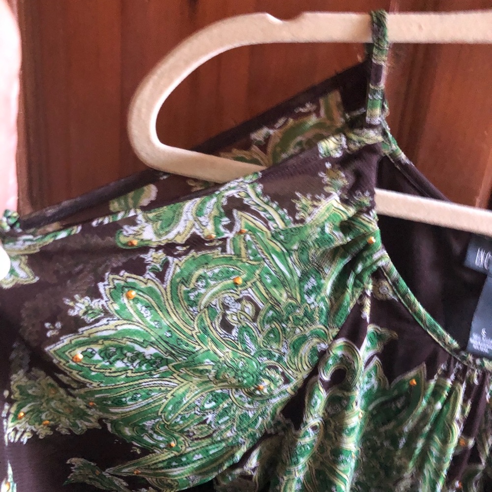 Woman top
